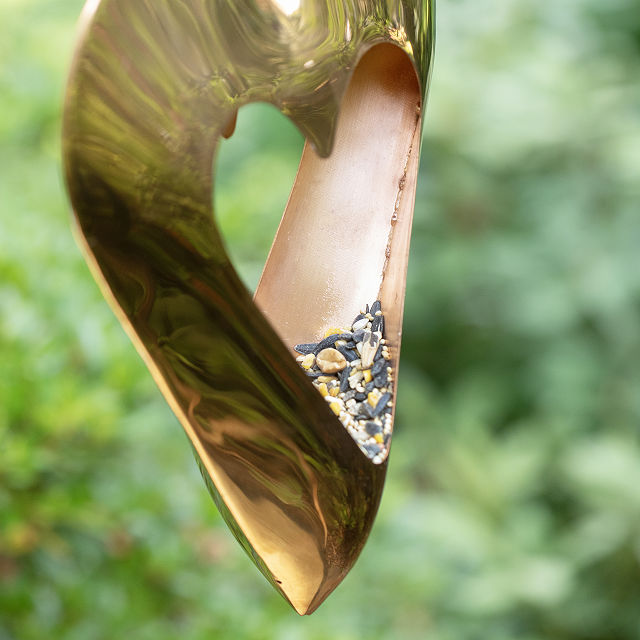 2483-copper-heart-bird-feeder-1.jpg