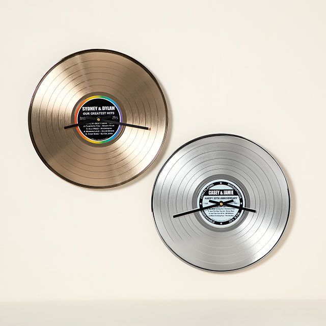 2502-personalized-metallic-lp-clock-1.jpg