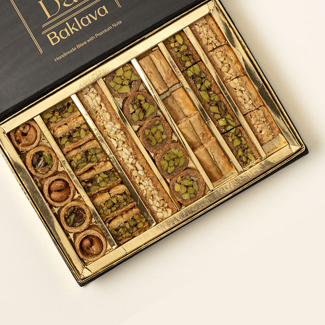 2533-ultimate-baklava-gift-set-1.jpg