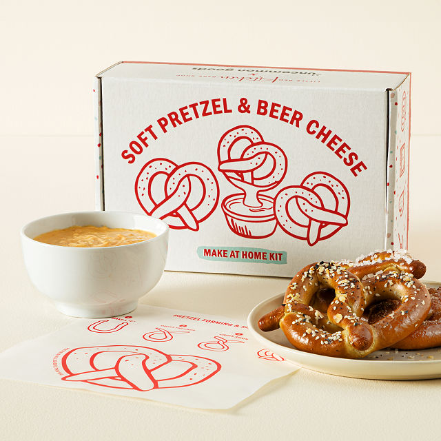 2663-savory-sweet-pretzel-and-beer-cheese-kit-1.jpg