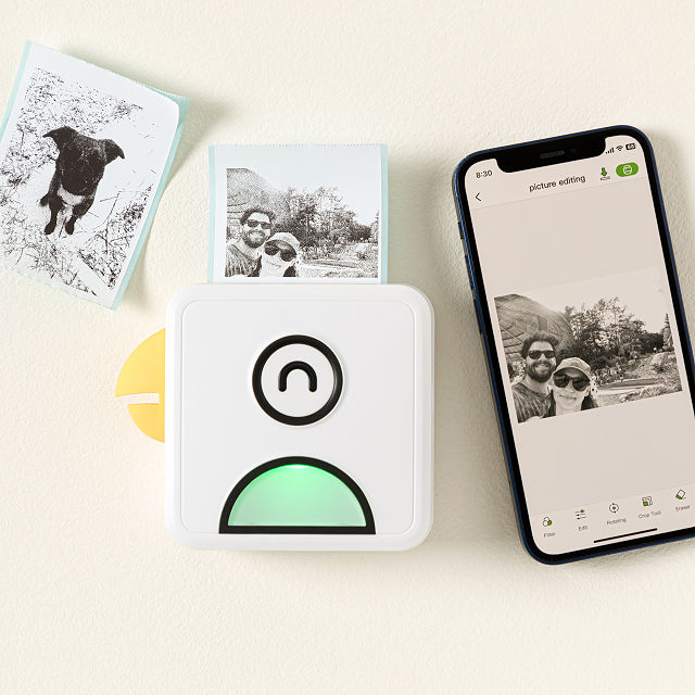 2700-inkless-instant-photo-and-label-printer-1.jpg