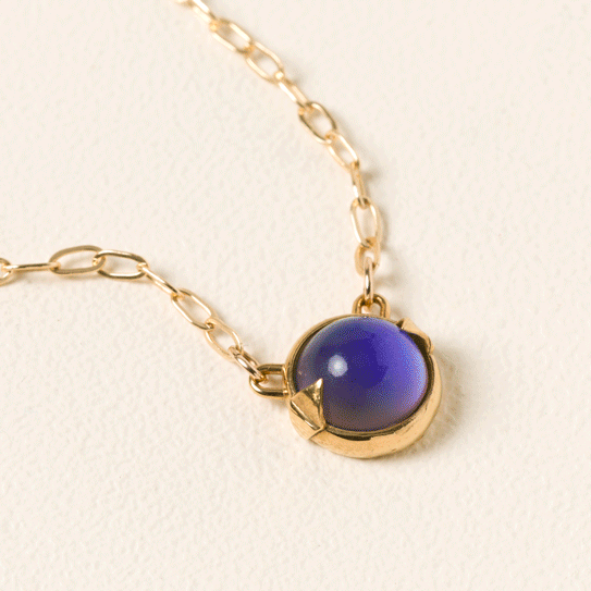 Color-Changing Mood Necklace
