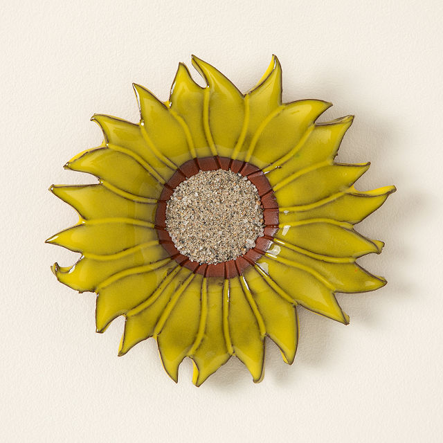2752-yellow-sunflower-butterfly-feeder-1.jpg
