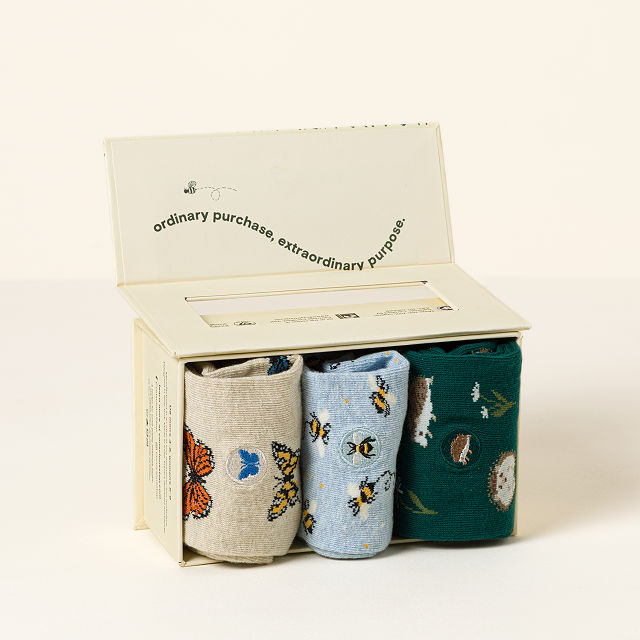 2758-socks-that-protect-pollinators-1.jpg