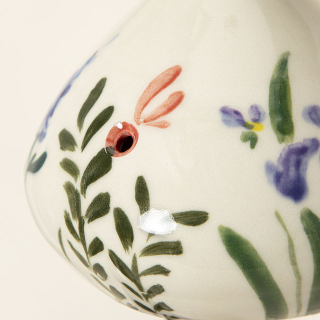 2787-hand-painted-porcelain-hummingbird-feeder-1.jpg
