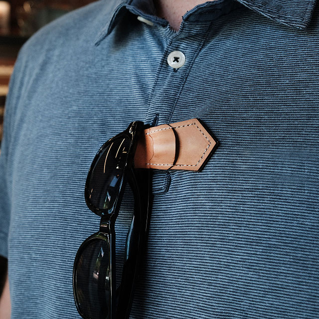2814-travel-sunglasses-holder-1.jpg