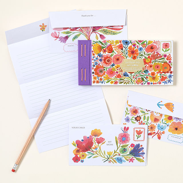 2821-letters-to-my-mom-guided-keepsake-letter-book-1.jpg