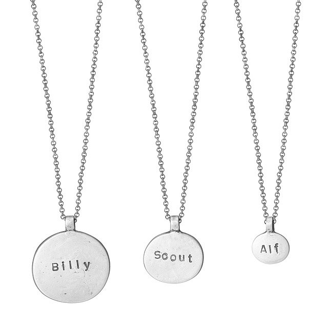 2927-custom-pet-nose-print-necklaces-1.jpg