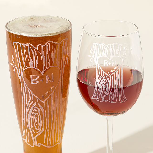 2969-personalized-tree-trunk-glassware-duo-1.jpg