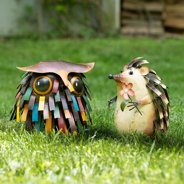 2970-harold-the-hedgehog-watering-can-1.jpg