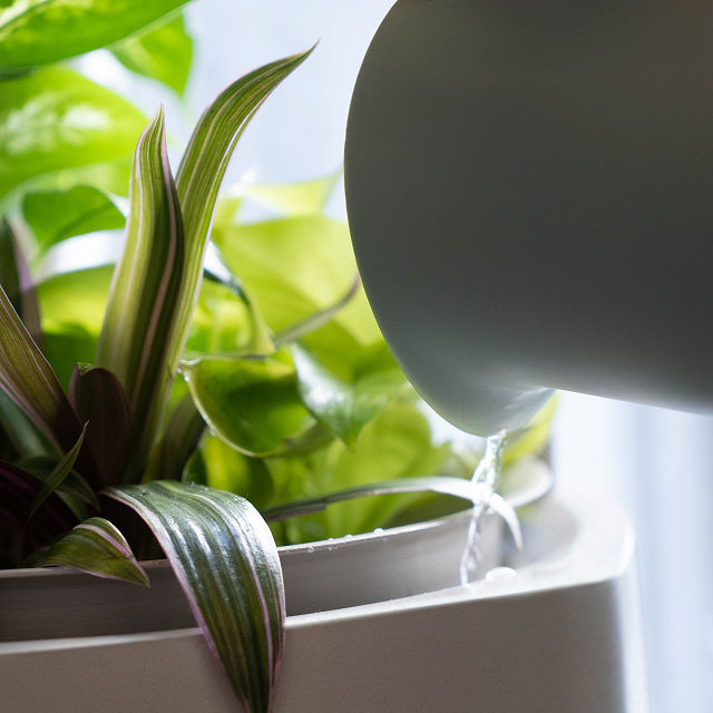 304-stackable-self-watering-recycled-planter-1.jpg