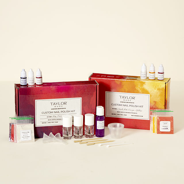 Custom Nail Polish DIY Kit