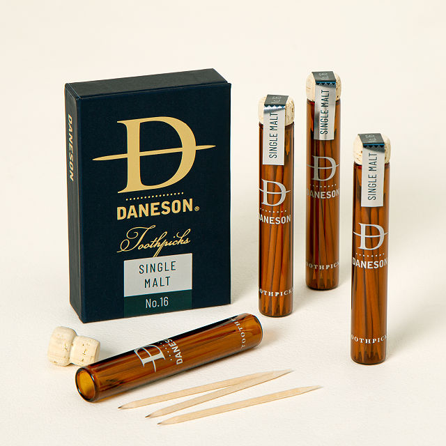 Scotch-Infused Toothpicks Gift Set