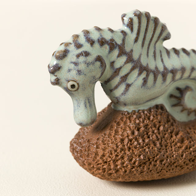 393-seahorse-pedicure-buddy-1.jpg