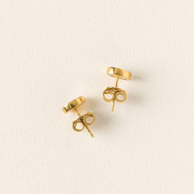 409-sliced-raw-diamond-stud-earrings-1.jpg