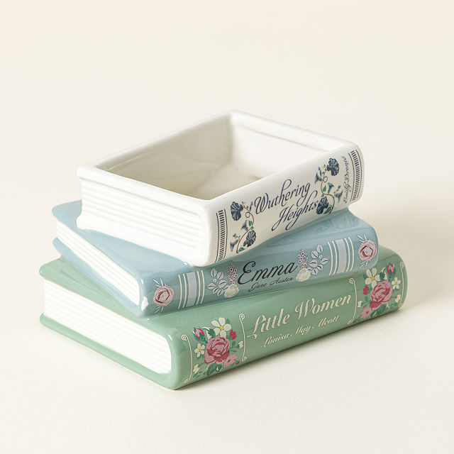 411-novel-garden-planter-1.jpg
