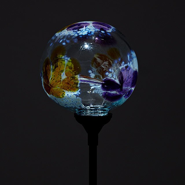 43-solar-light-garden-stake-flower-globes-1.jpg