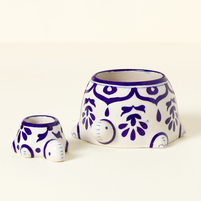 444-hand-painted-turtle-planter-set-1.jpg