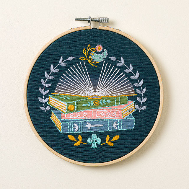 The Readerâs Beginner Embroidery Kit