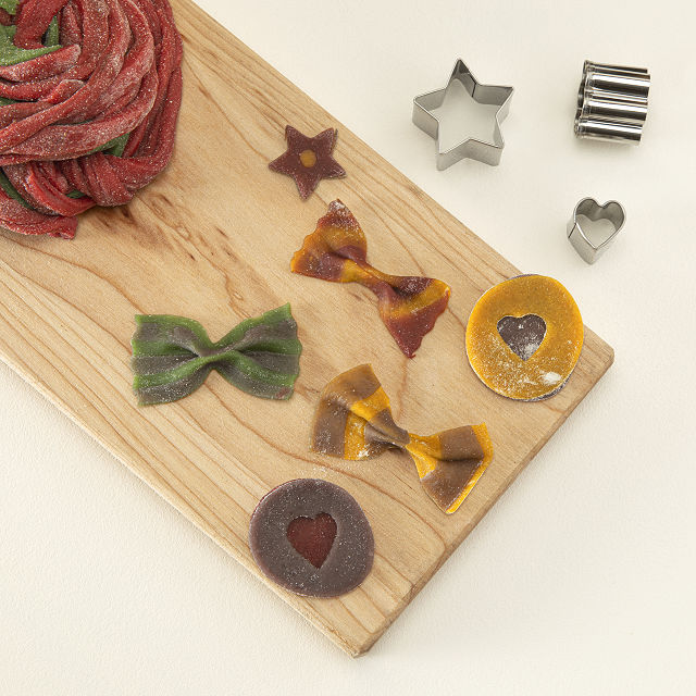 506-pasta-art-kit-1.jpg