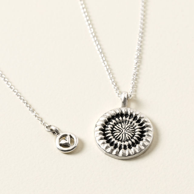 588-pufferfish-impression-necklace-1.jpg