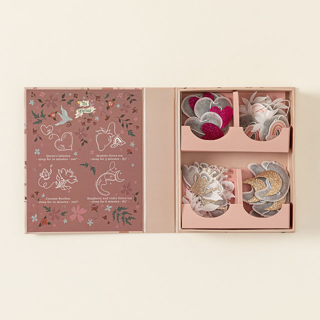 595-enchanting-brews-tea-treasure-box-1.jpg