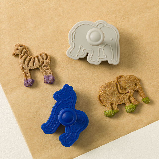 Make Your Own Animal Crackers Kit