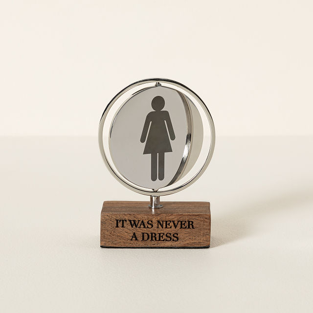 628-it-was-never-a-dress-desktop-spinner-1.jpg