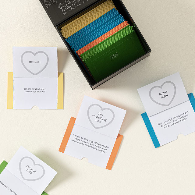 799-a-year-of-dates-52-surprise-envelopes-1.jpg