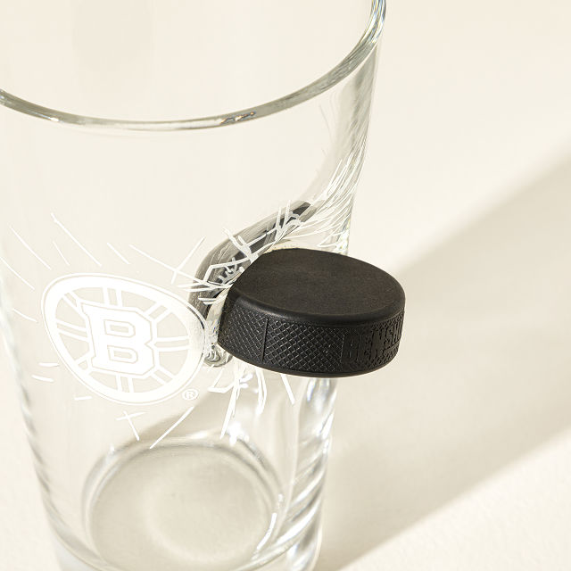 836-off-the-glass-nhl-puck-pint-glass-1.jpg