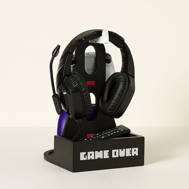 837-gamer-storage-station-1.jpg