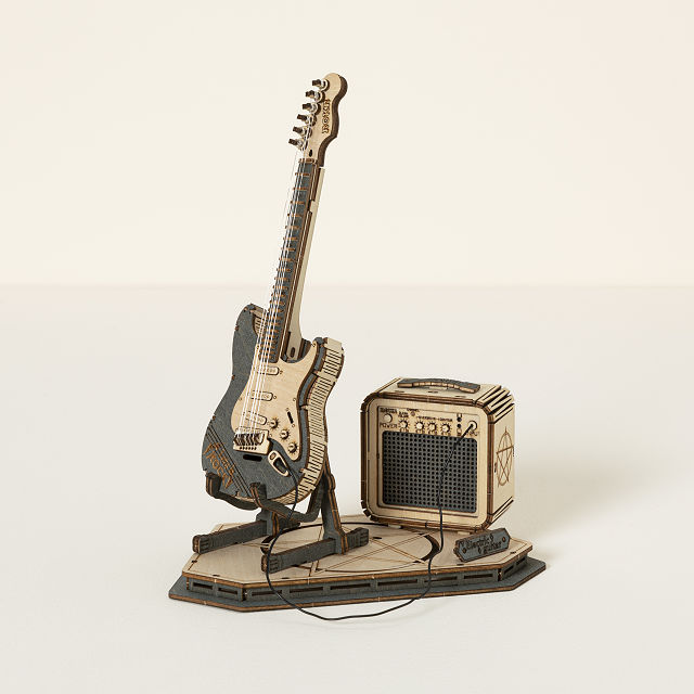 841-mini-electric-guitar-model-building-kit-1.jpg
