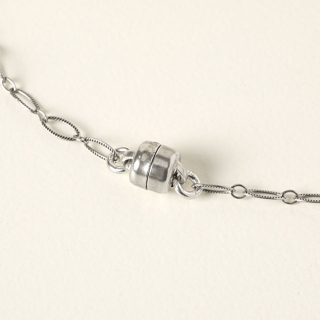 914-willow-gemstone-bracelet-1.jpg
