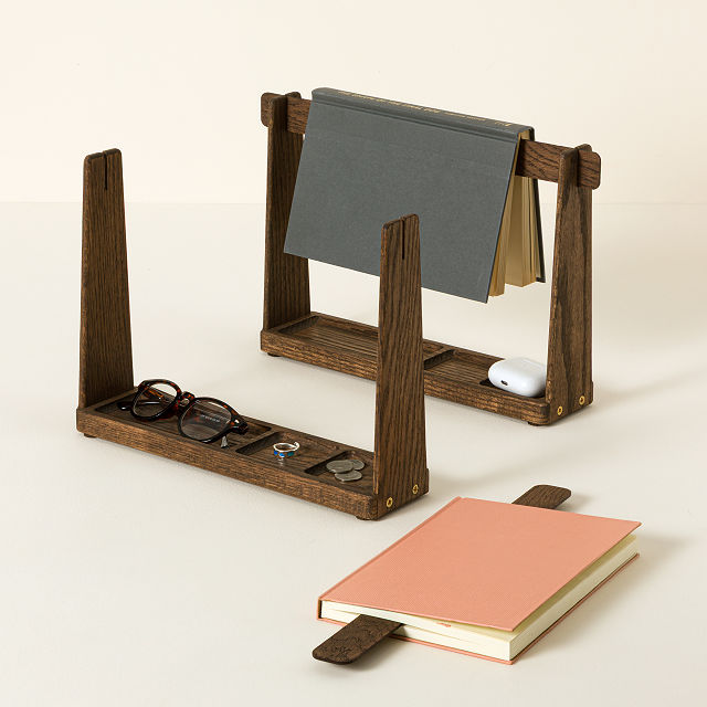 920-save-my-spot-bookmark-stand-1.webp