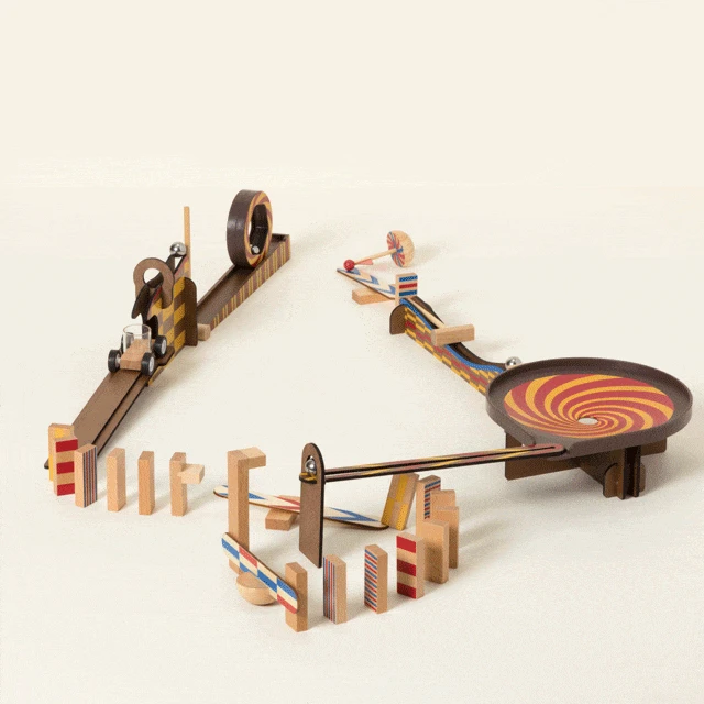 930-race-car-chain-reaction-construction-set-1.jpg